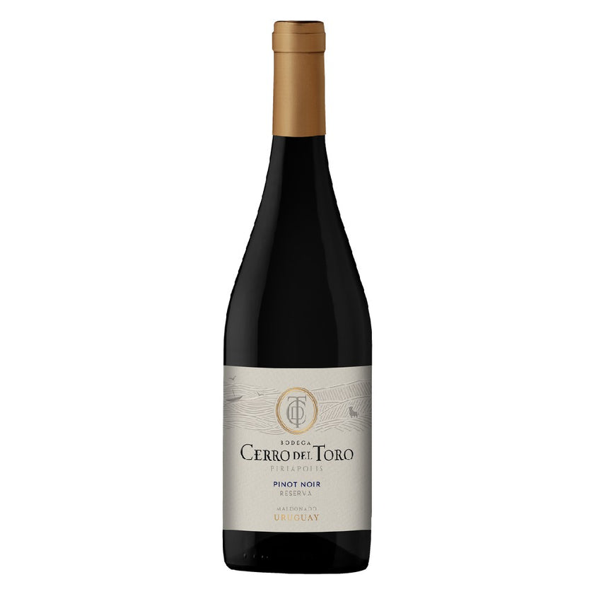 Cerro Del Toro Reserva Pinot Noir Wine, 750 ml