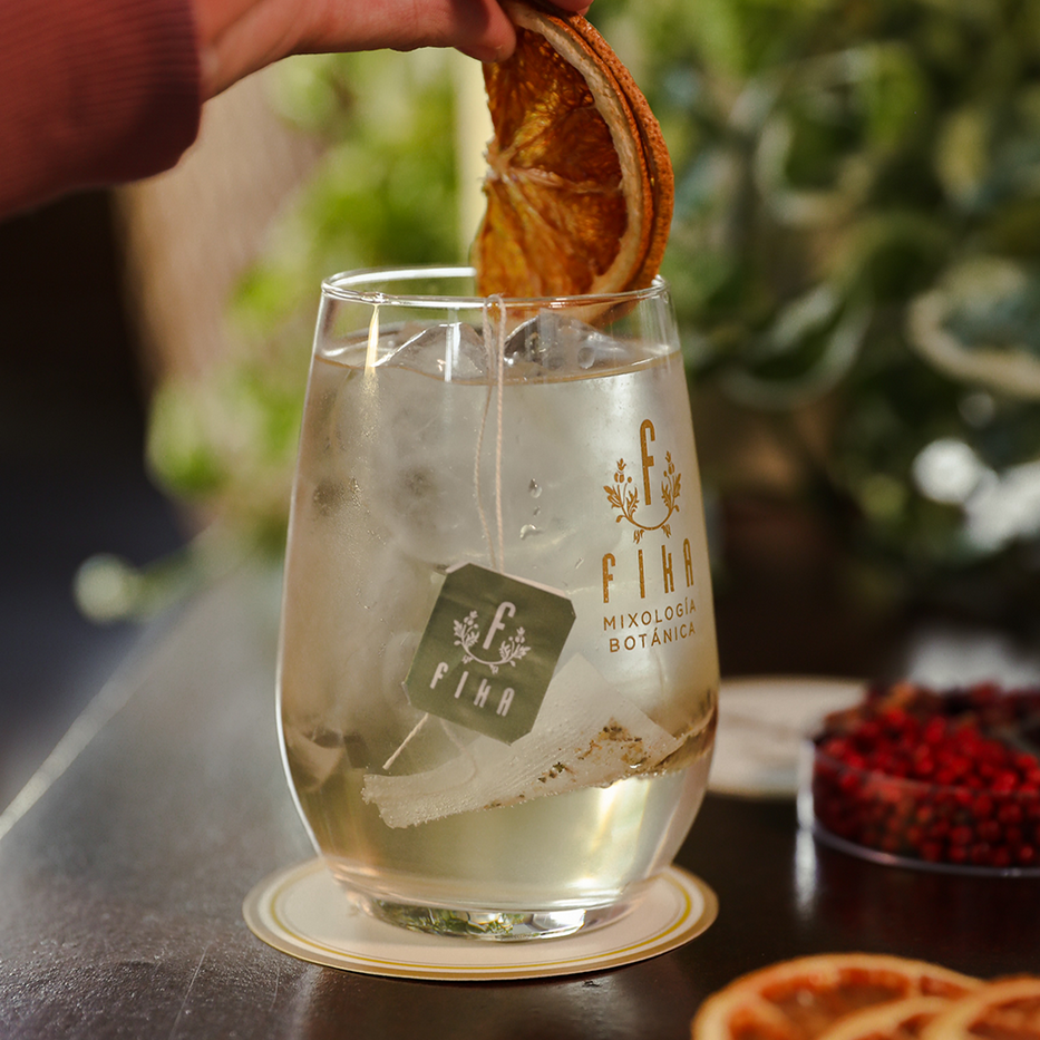 Fika Stemless Gin & Tonic Glass – 480ml Premium Drinkware for the Perfect Cocktail Experience