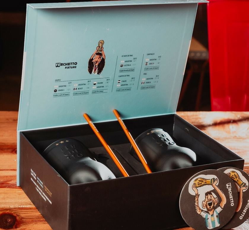 Ferchetto Premium Black Glass: World Champions Edition – Two Exclusive Black Glasses with Gift Box, A Tribute to Argentina's 2022 Victory