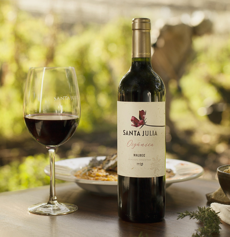 Santa Julia Orgánica Malbec Wine, 750 ml