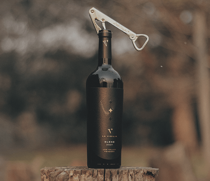 Bodega La Vigilia Blend Wine, 750 ml